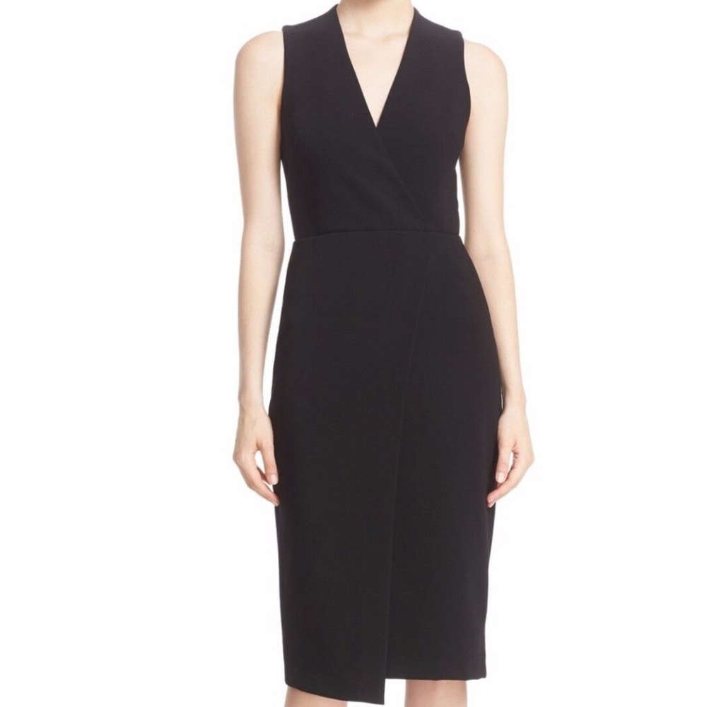NWT $368 Alice + Olivia Carissa Sheath Dress in Black - size 4!